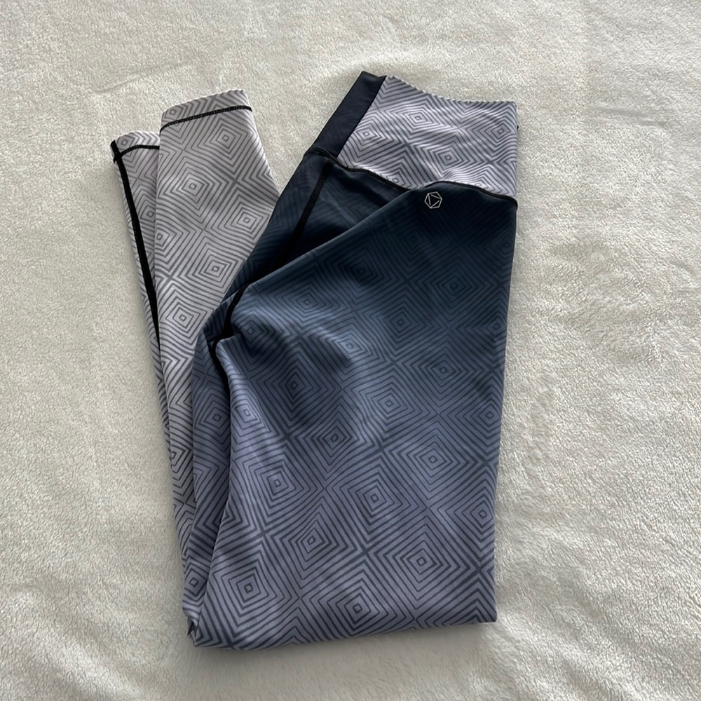 Blue ombré leggings